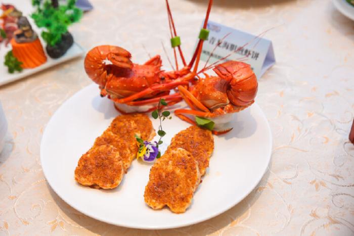 小青龍海膽煎蝦餅